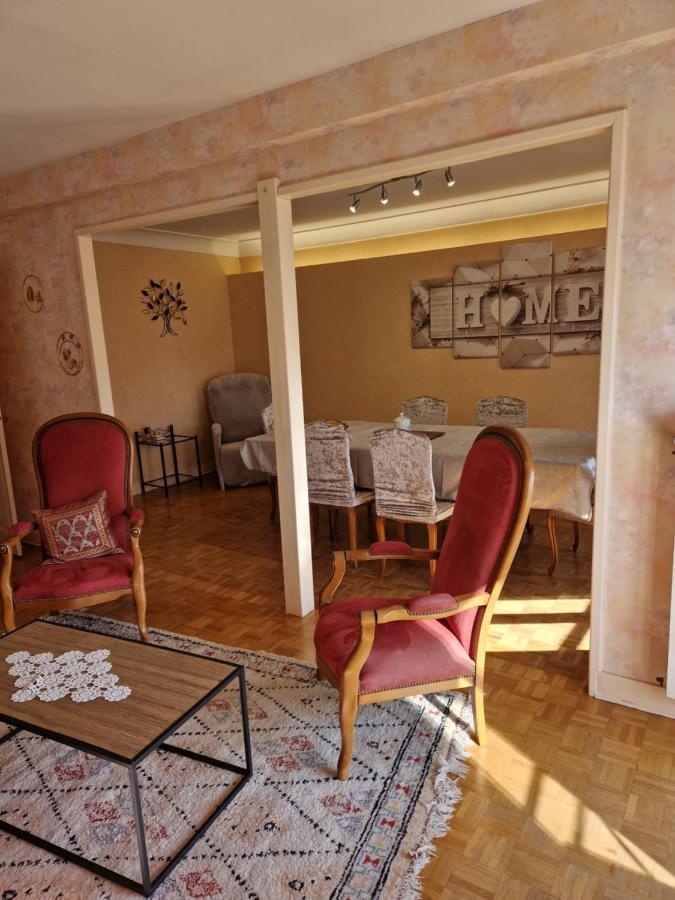 Appartement 120 M² Duplex Coeur Historique Au Calme Le Puy-en-Velay Exterior foto
